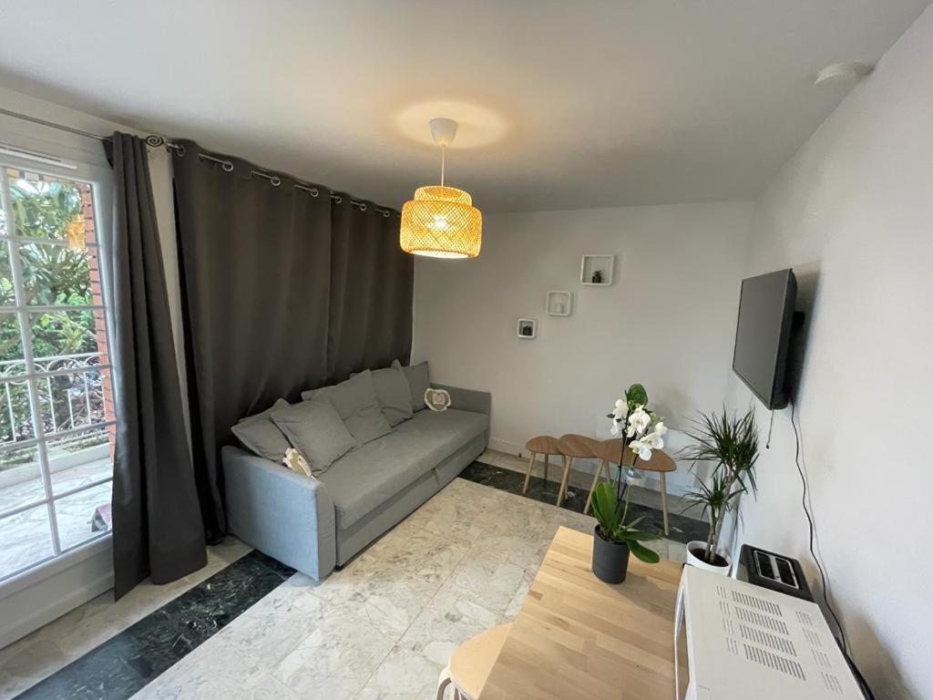 Joli T2, Terrasse Et Jardin, Ideal Pour Familles, A 15 Min De L'Aeroport Roissy Cdg Tremblay-en-France Zewnętrze zdjęcie
