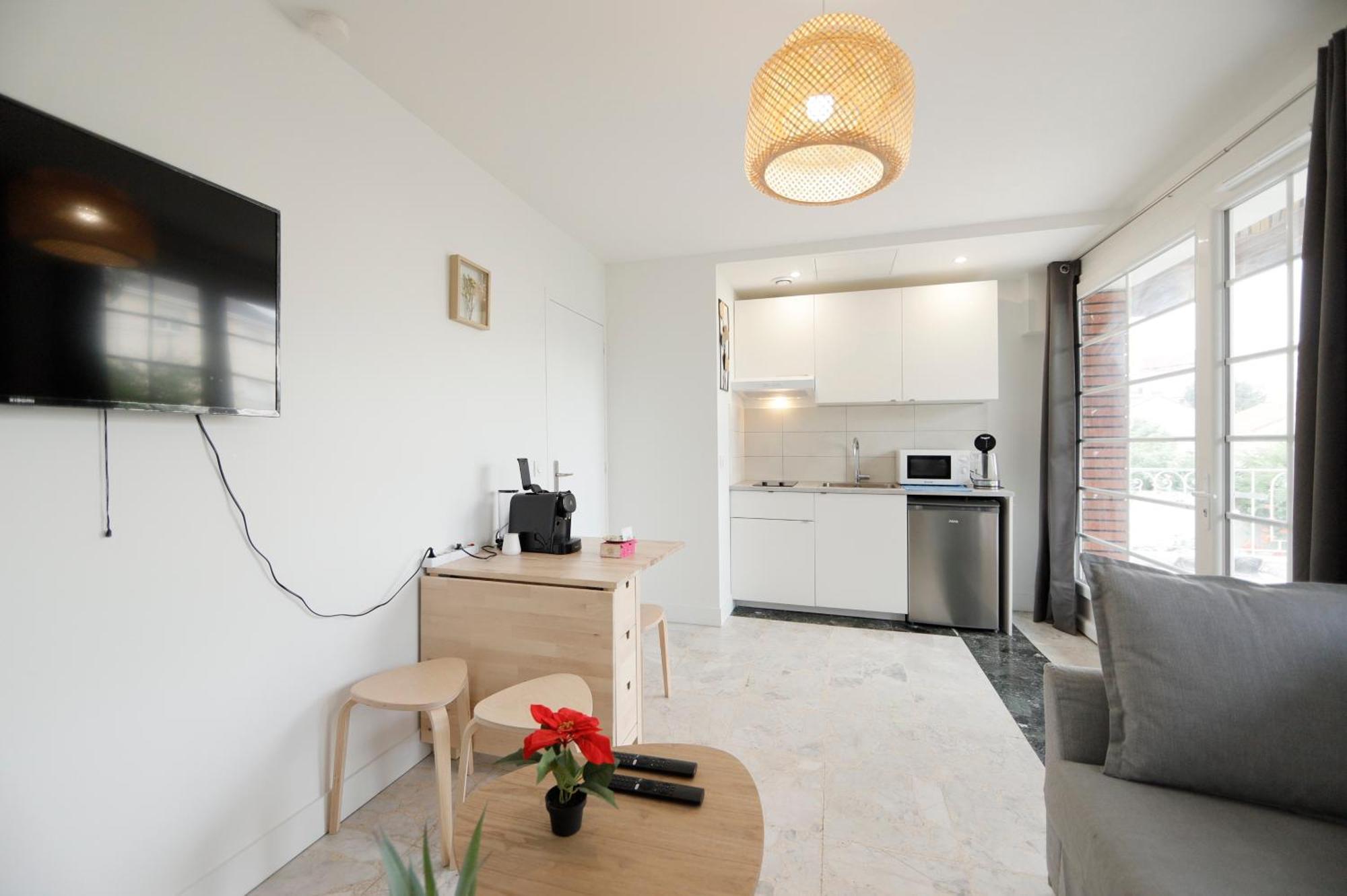 Joli T2, Terrasse Et Jardin, Ideal Pour Familles, A 15 Min De L'Aeroport Roissy Cdg Tremblay-en-France Zewnętrze zdjęcie