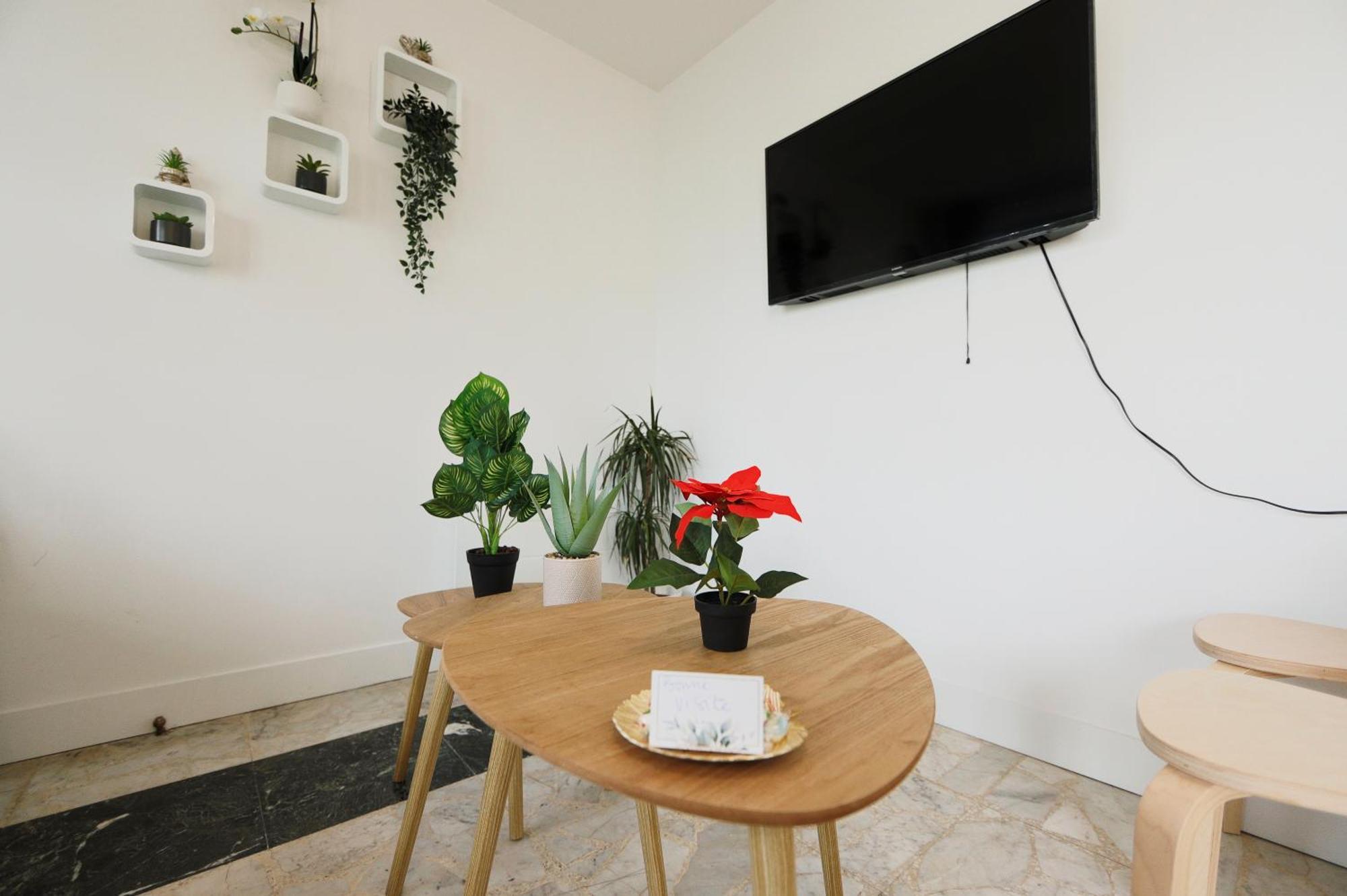 Joli T2, Terrasse Et Jardin, Ideal Pour Familles, A 15 Min De L'Aeroport Roissy Cdg Tremblay-en-France Zewnętrze zdjęcie